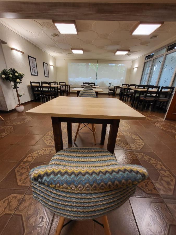 سانت إلاري ساكالم Hostal Torras المظهر الخارجي الصورة